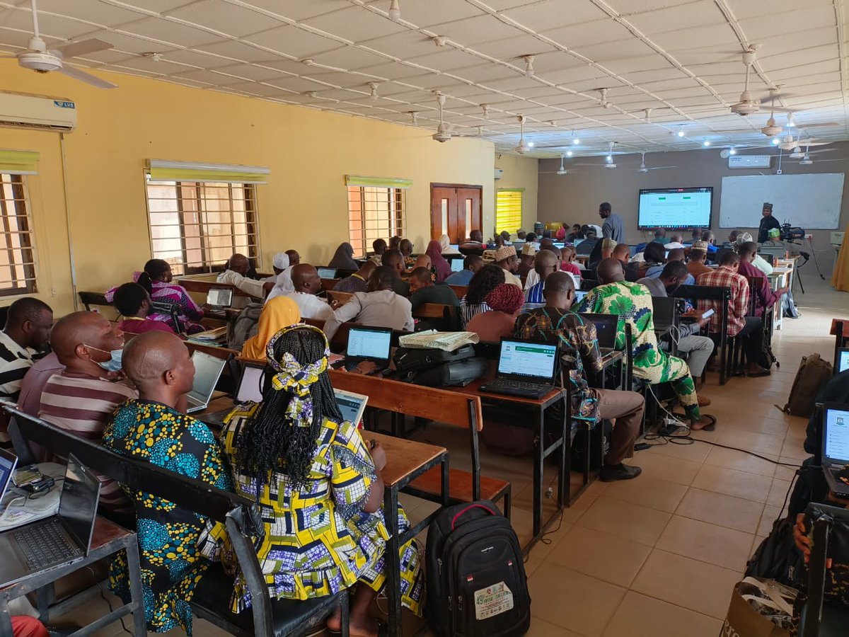 SchoolTry tweet media