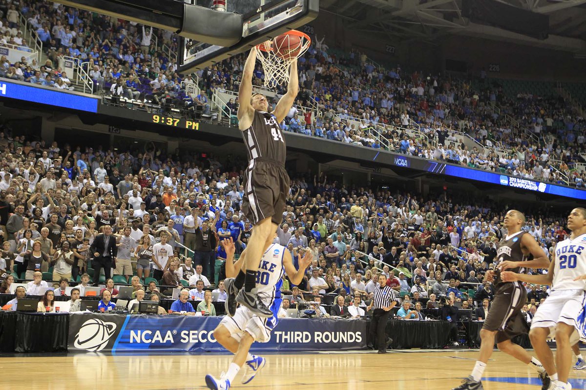 LehighMBB's tweet photo. March 16, 2012.

14 years ago today, Lehigh beat Duke.

#GoLehigh https://t.co/gpjuGyZzAD