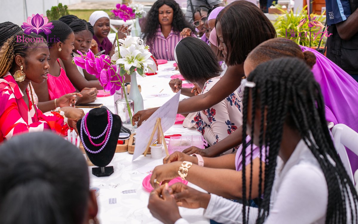 dede_gedza's tweet photo. When women learn skills, they build businesses. When they build businesses, they build independence. That’s the power of BloomHer. Bloom Iris Agency brought women together to celebrate, learn practical skills, and gain knowledge on turning those skills into income. https://t.co/gbVlEya1Dq