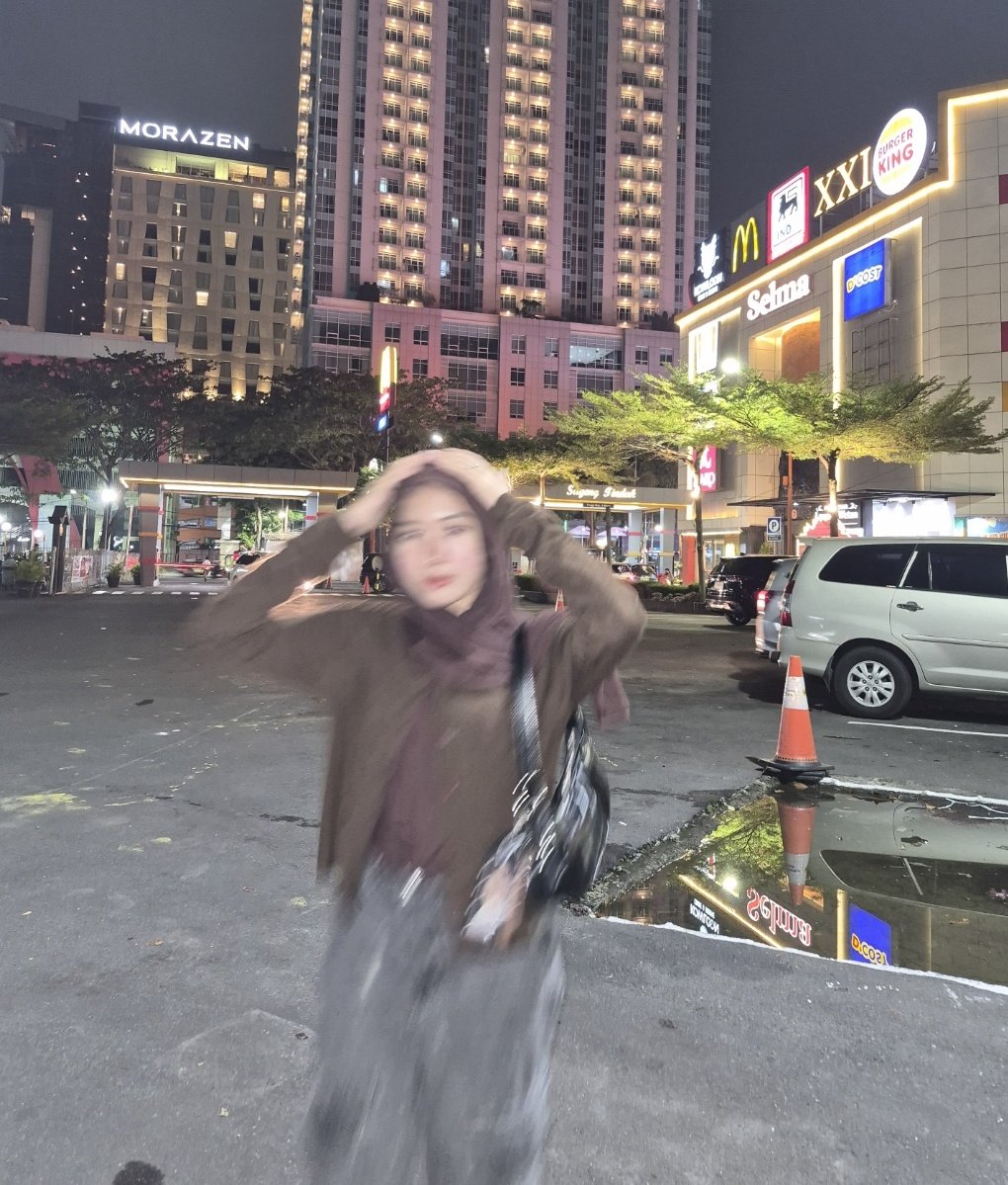 -she🦕 tweet media