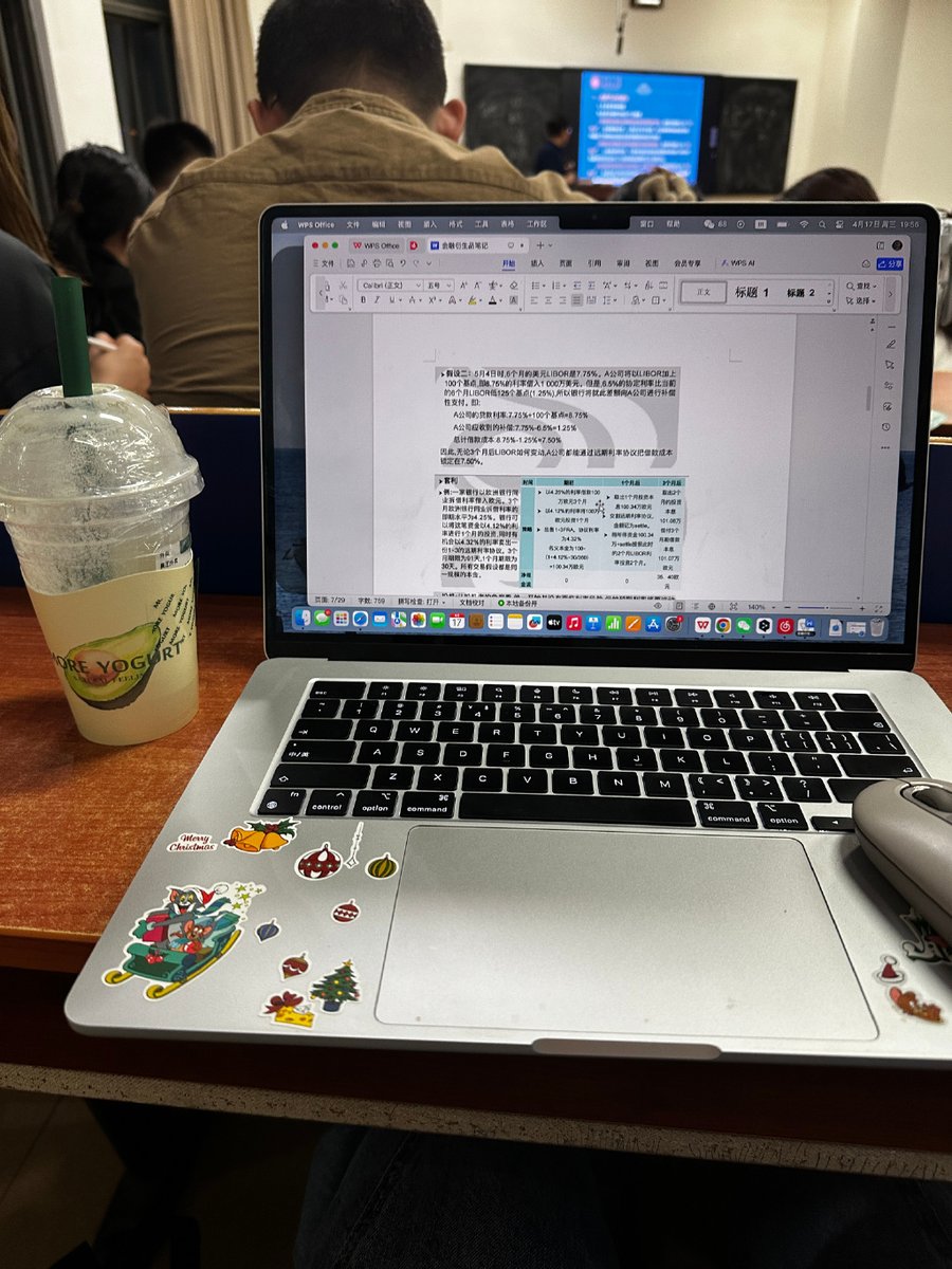 Ecem Cute tweet media