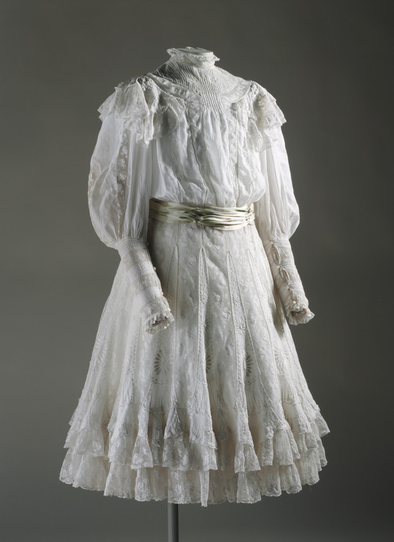 WikiVictorian tweet media