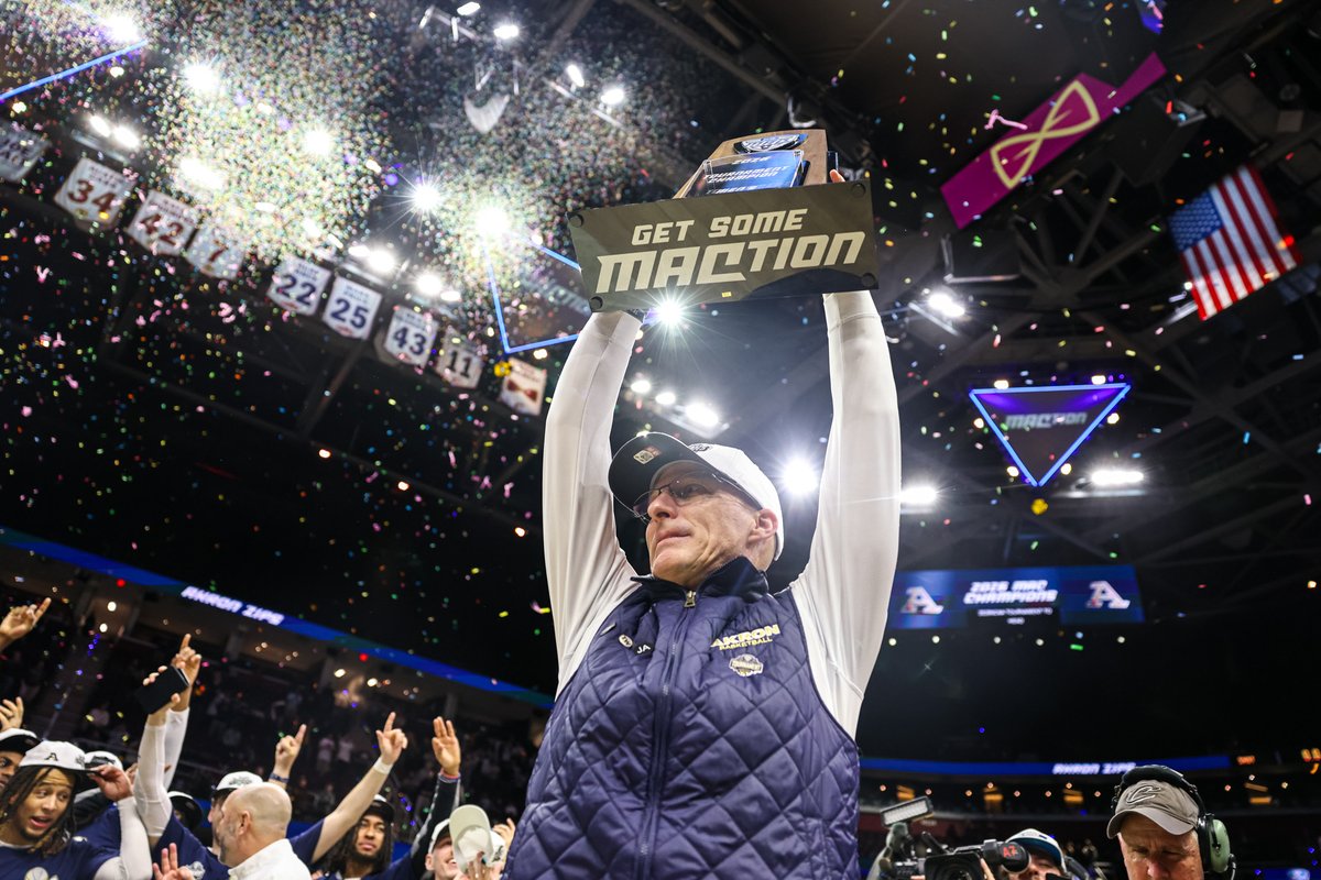 sMACkTalkBB's tweet photo. The Mid-American is a two-bid conference into the NCAA tournament for the first time since 1999 and has a team in the NIT. Foster (@FosterRoesti) has the background of the men's teams:
https://t.co/6Gyx10Ht51 https://t.co/ttcDSHwVcx