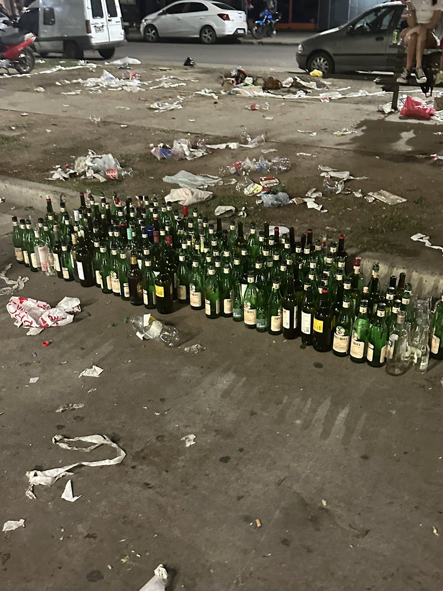 drflagelo's tweet photo. Previa de Unión-Boca
Tremendo se tomaron todo https://t.co/8yl20kEkJE