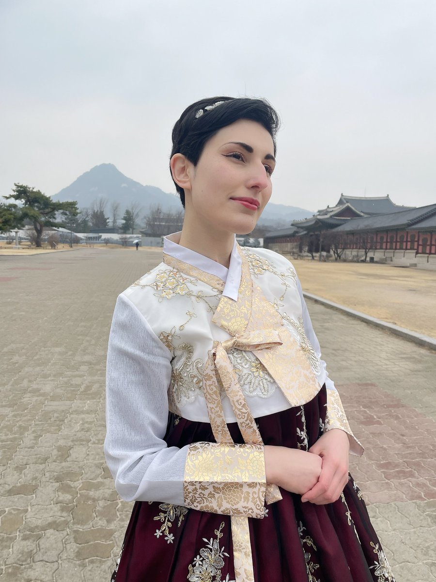 ニケライ ファラナーゼ🎙️ワイルズ&無期迷途🎮実況中🎮 tweet media