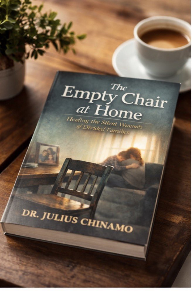 JuliusChinamo's tweet photo. Available on Amazon https://t.co/8q6euedJk2 https://t.co/eWpwXuY3nP