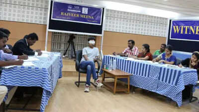 KirkDBorne's tweet image. #PiDay #PiDay26 #PiDay2026 memories!

In 2023, this person recited the first 70,000 digits of pi π from memory, while blindfolded: timesnownews.com/viral/pi-day-2…