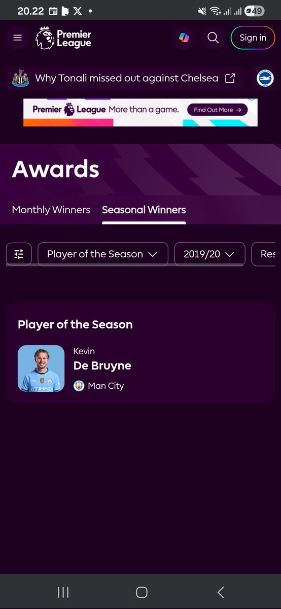 nonsenselfs's tweet photo. @AFC_ArtetaID @_sleepwalking17 @pangeransiahaan Nih musim 2019-2020 pemenang liga inggris itu liverpool, pemenang PFA itu kevin de bruyne. Sebelum komen mending riset dlu keliatan tololnya lu komen tanpa tau data-datanya.  Keliatan pengen banget arsenal semua yang dapet kan aneh ye tolol. https://t.co/qrLSjoe6XK