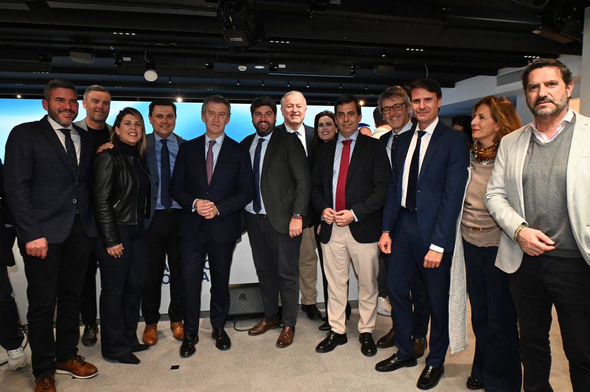 Fernando López Miras tweet media