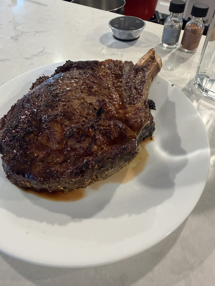 Chris Tighe tweet media