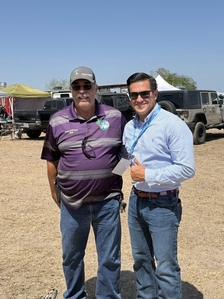 Eric D Flores tweet media