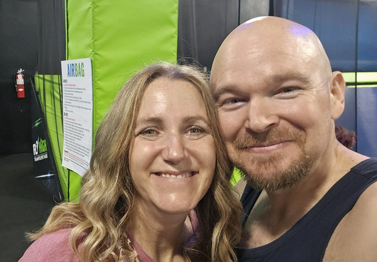 JeffThrow tweet media