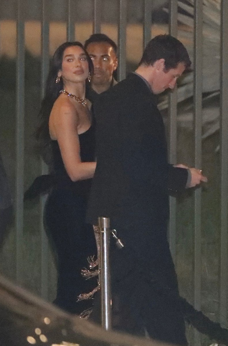 dua source tweet media