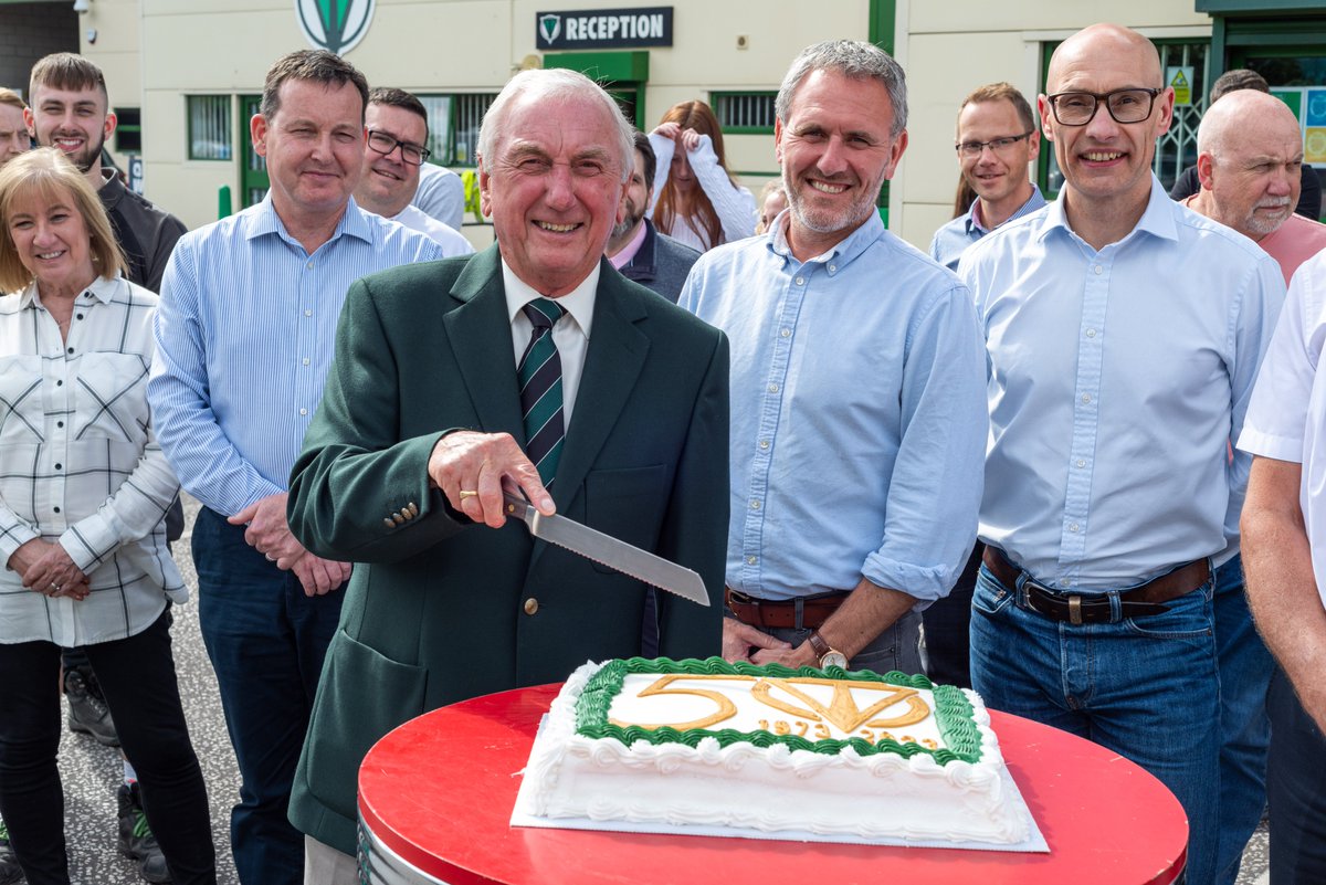 protradeuk's tweet image. Happy 81st Birthday to our founder Rob Sanders. 

Rob and his wife Isobel founded the company in 1973 and the company has gone from strength to strength ever since. 

Everyone at Protrade hope you have an enjoyable birthday Rob!

#birthday #powertools #toolsofthetrade #tradesman