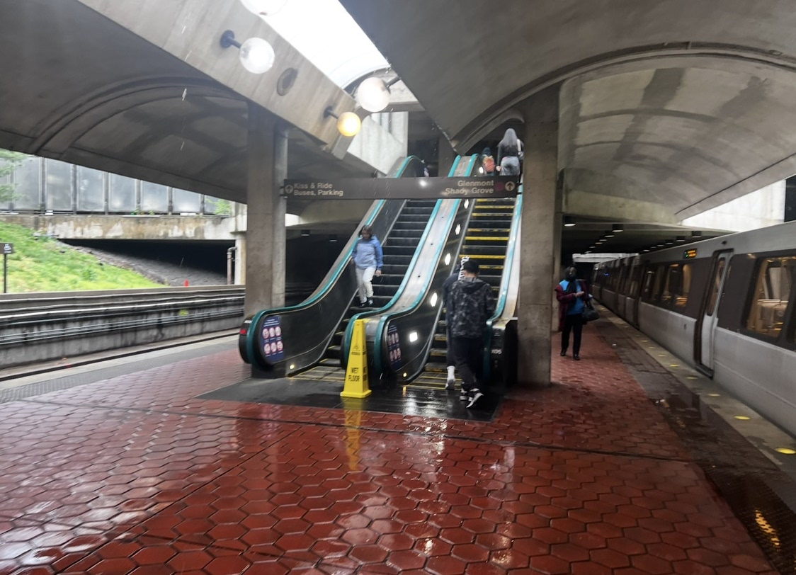 Metro Forward tweet media