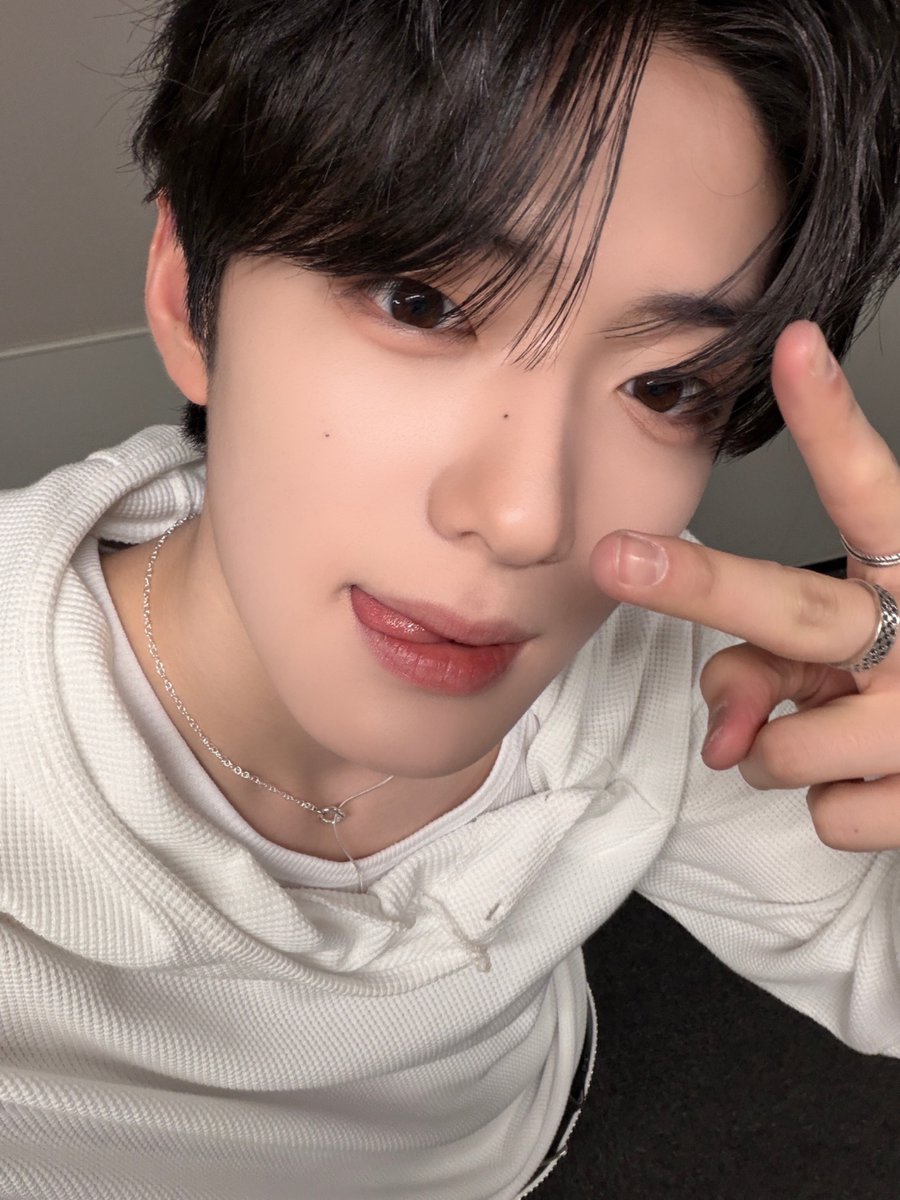 2026.03.16. TBS「CDTVライブ！ライブ！」

#SANGHYEON #サンヒョン

✦ . ⁺ . ✦ . ⁺ . ✦
🎧 ALPHA DRIVE ONE THE 1ST MINI ALBUM 'EUPHORIA' 
🏎️ ald1.lnk.to/x1h7Js

#ALPHADRIVEONE #ALD1
#EUPHORIA #ALPHADRIVEONE_EUPHORIA 
#FREAK_ALARM
#ALD1_JPMemories
#はじめてのALD1