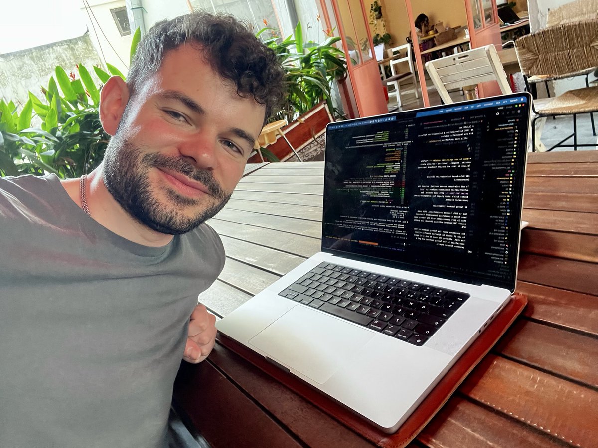 Rozzabuilds tweet media