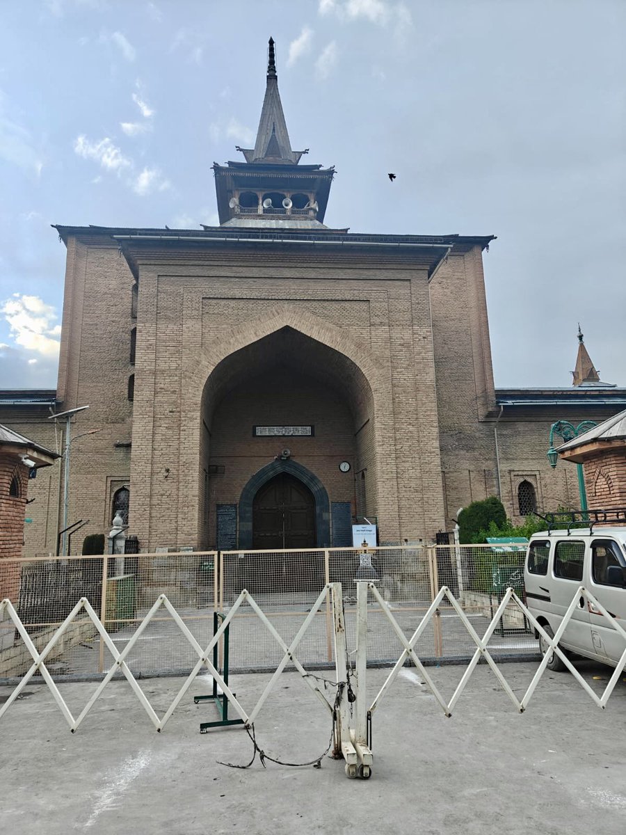 Mirwaiz Umar Farooq tweet media