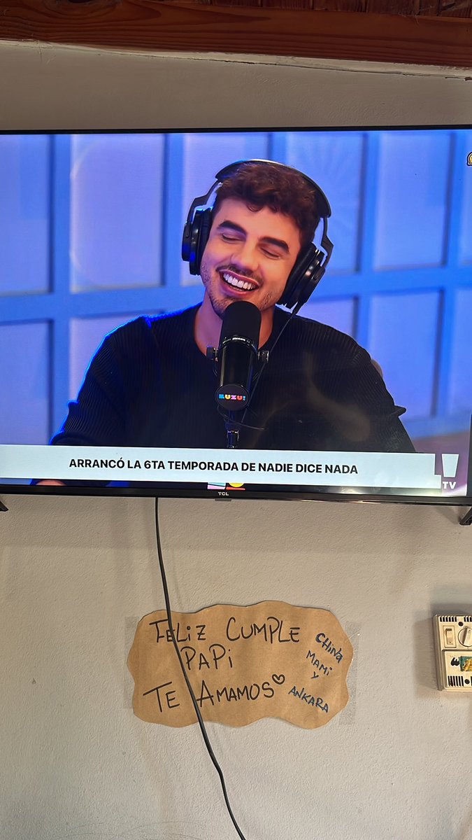 Bel___03's tweet photo. Volvieron y Emilia lo sabeeeeee #nadiedicenada #luzutv @NicolasOcchiato https://t.co/vwlS97PdMr