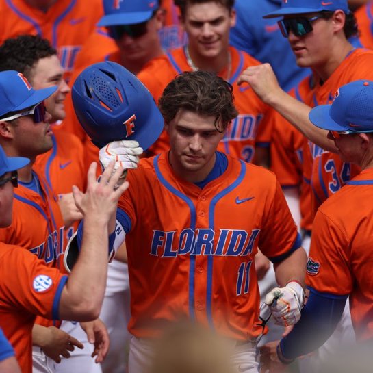 Sidelines: 🏀 ‘25 National Champs Florida Gators tweet media