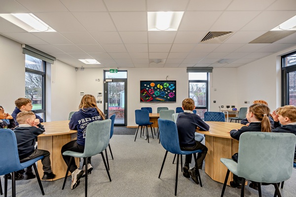 TG Escapes Eco-Buildings tweet media