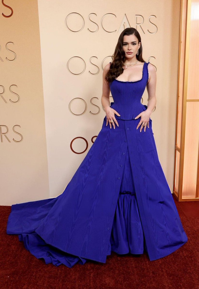 chawick's tweet photo. Okay here are top #bestdressed from last nights #oscars in order 1) Princess of Genova. 2) Barbie in Gap 3) Rose 4) Nicole https://t.co/gnDSfBgzly