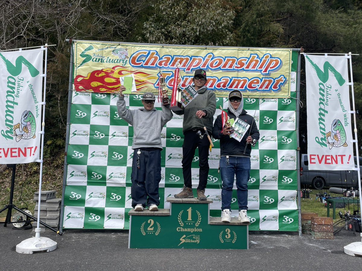 ヨッシー tweet media