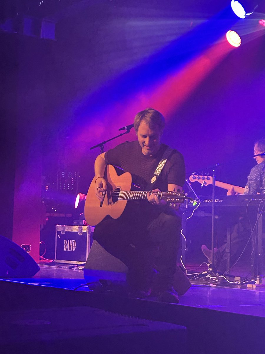 Fiona May tweet media