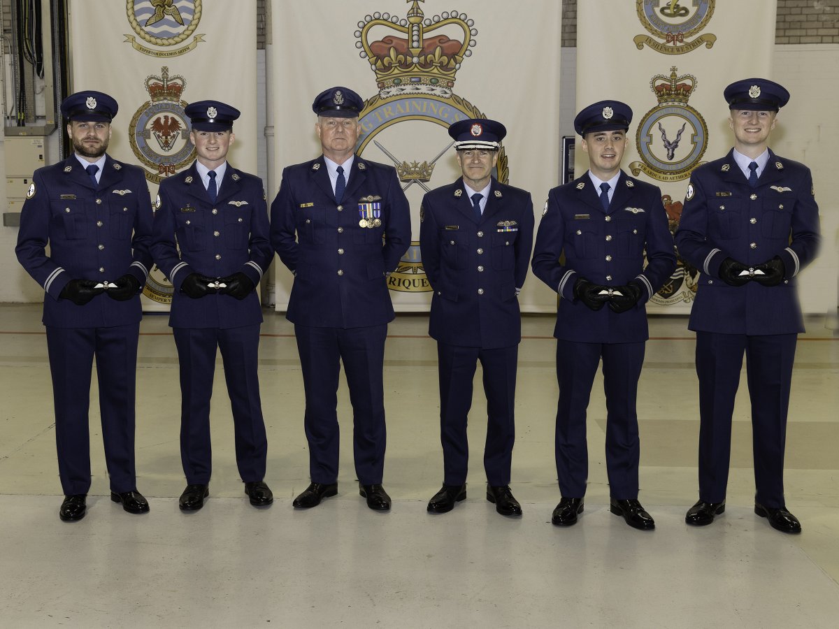 RAF Shawbury tweet media