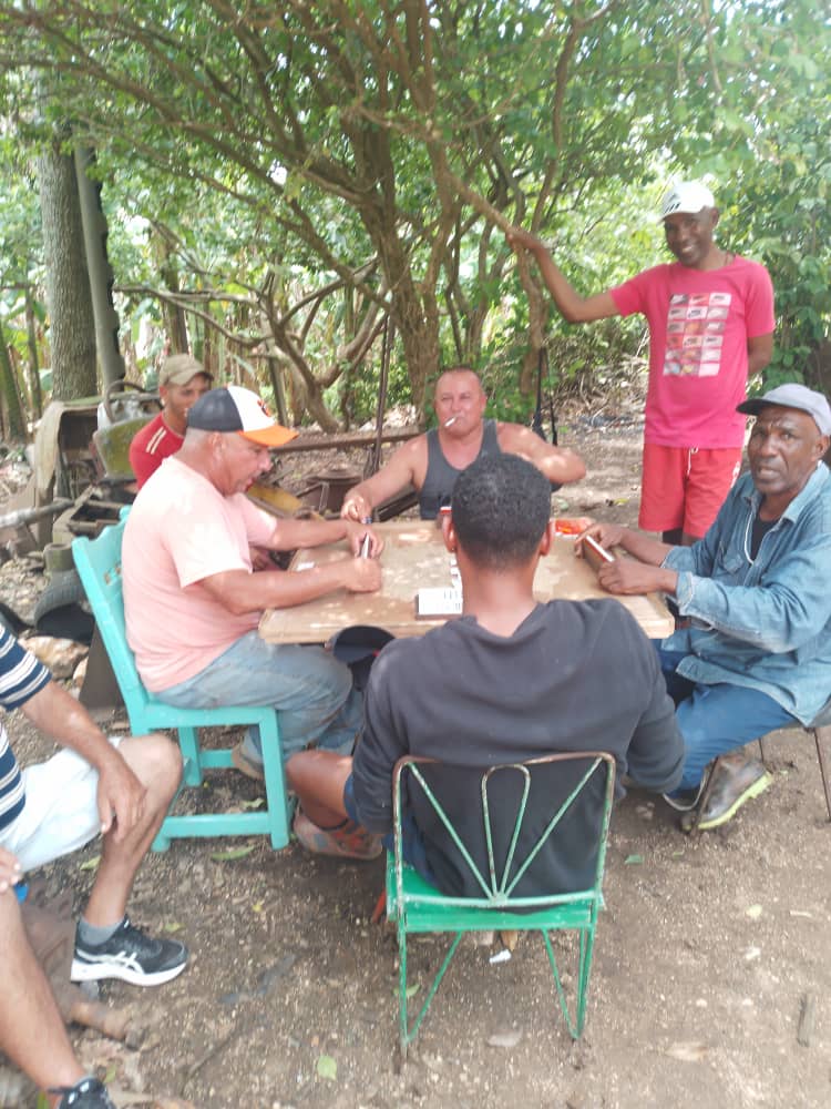 Juegos pasivos en el consejo popular de Mamonal del municipio Majagua
#InderCavFidelVive