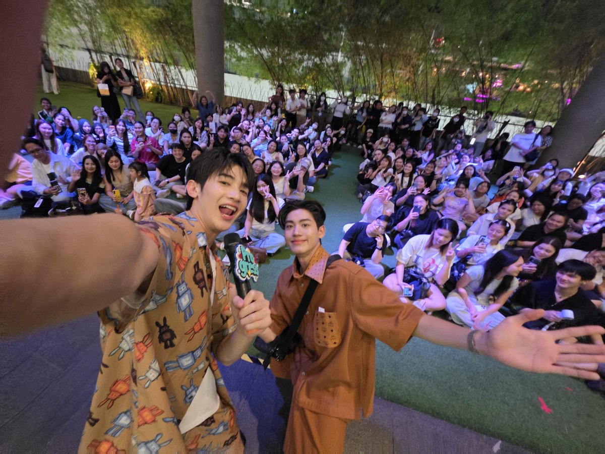 ___progresss___ tweet media