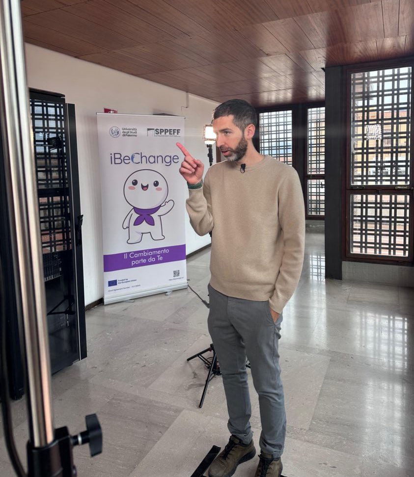 iBeChange tweet media