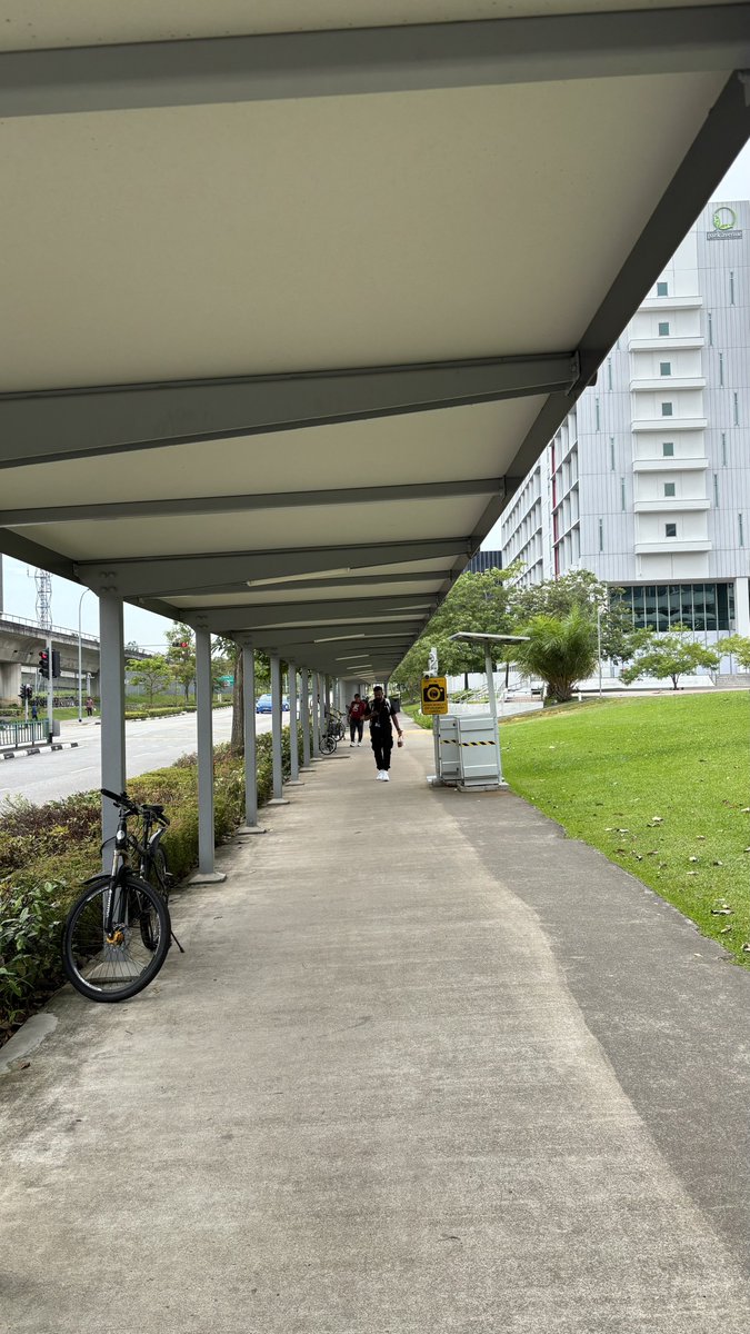 (Sir) Rafi tweet media