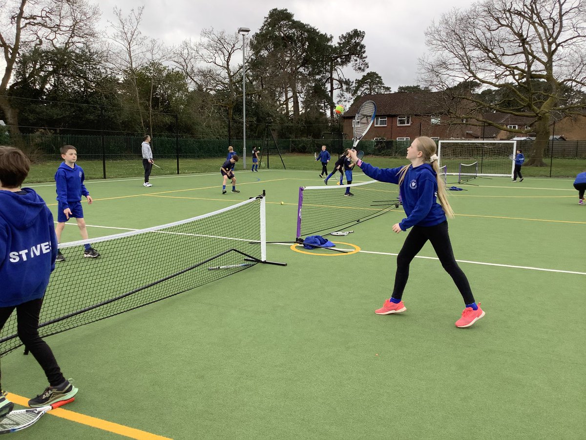 Year 6 tweet media