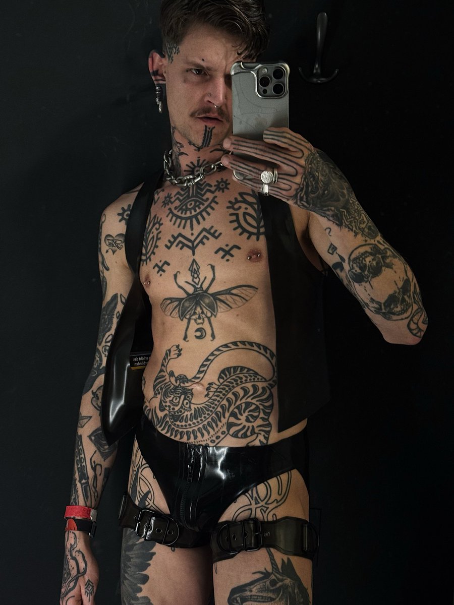 Meep meep I want a dick in my face