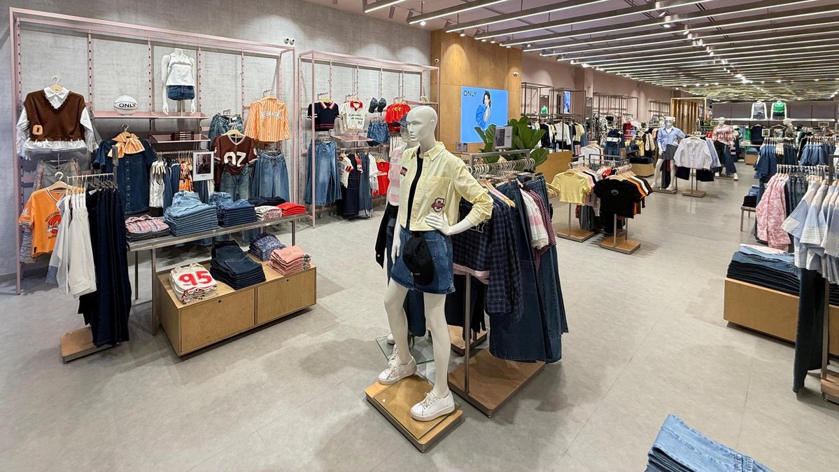 Only India tweet media