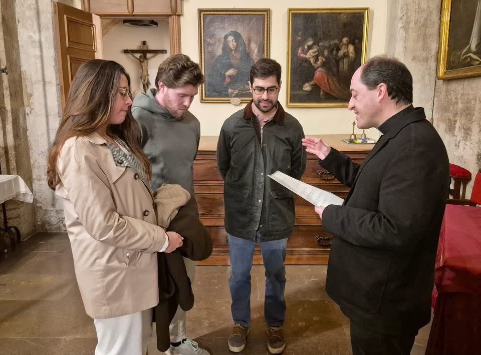 Iglesia Museo de San Juan del Hospital tweet media