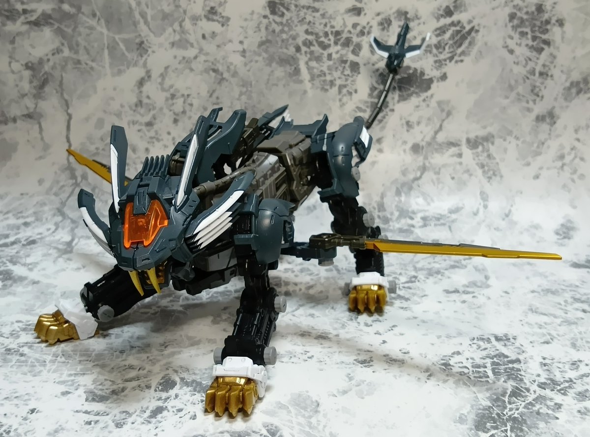 ダダダダ tweet media