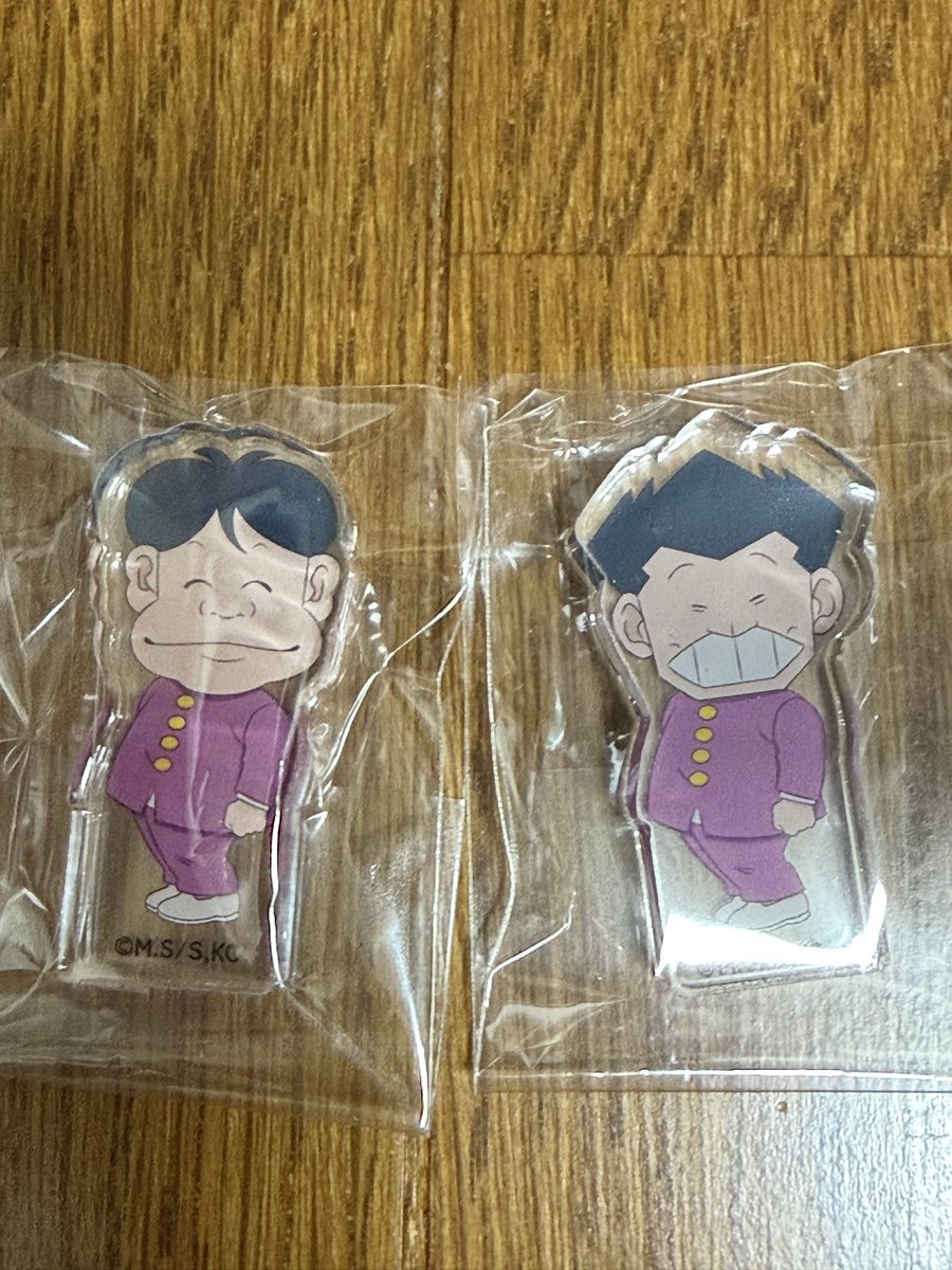 monkesan's tweet photo. ガチャやったらこの2人だった https://t.co/Cxs5jOwVxf