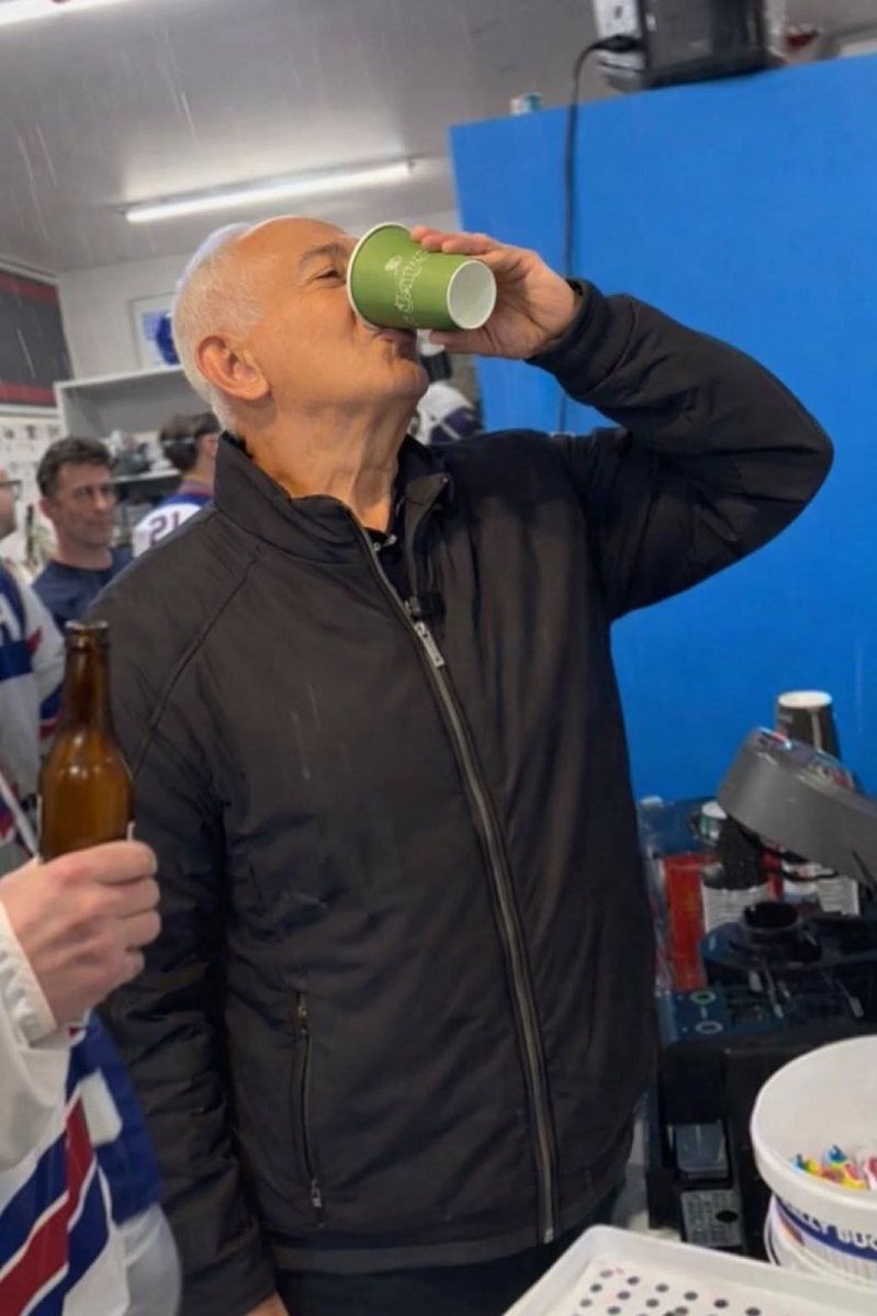 🇪 🇸 🇮 🇷 🇹🇿🇲 🇹 🇿 tweet media