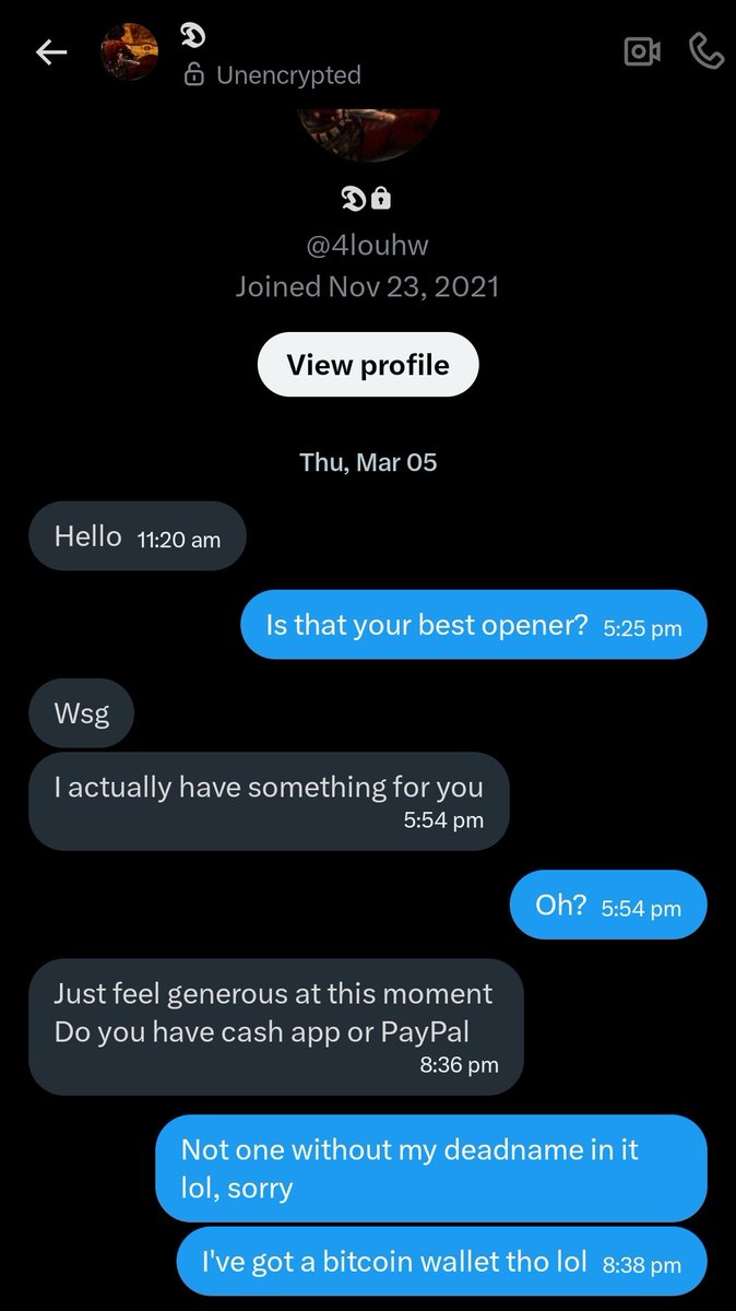 Holly 🏳️⚧️ tweet media