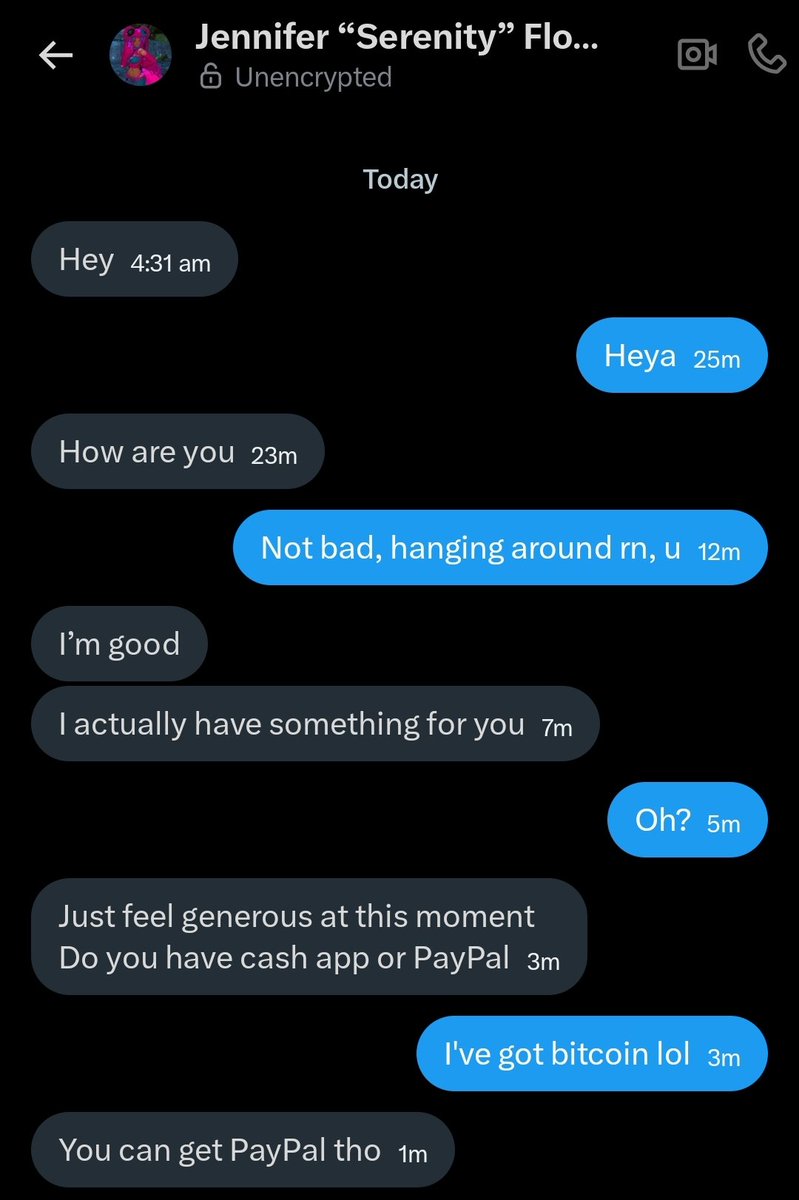 Holly 🏳️⚧️ tweet media