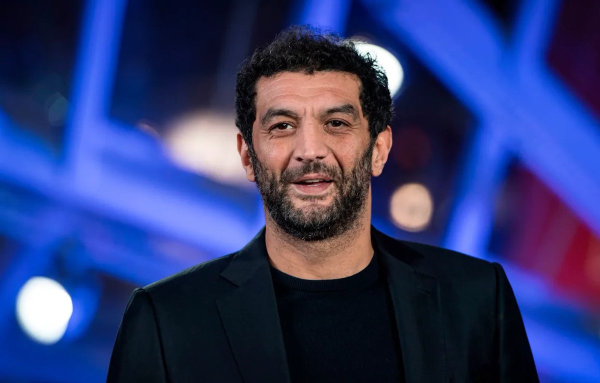 j0nathan tweet media