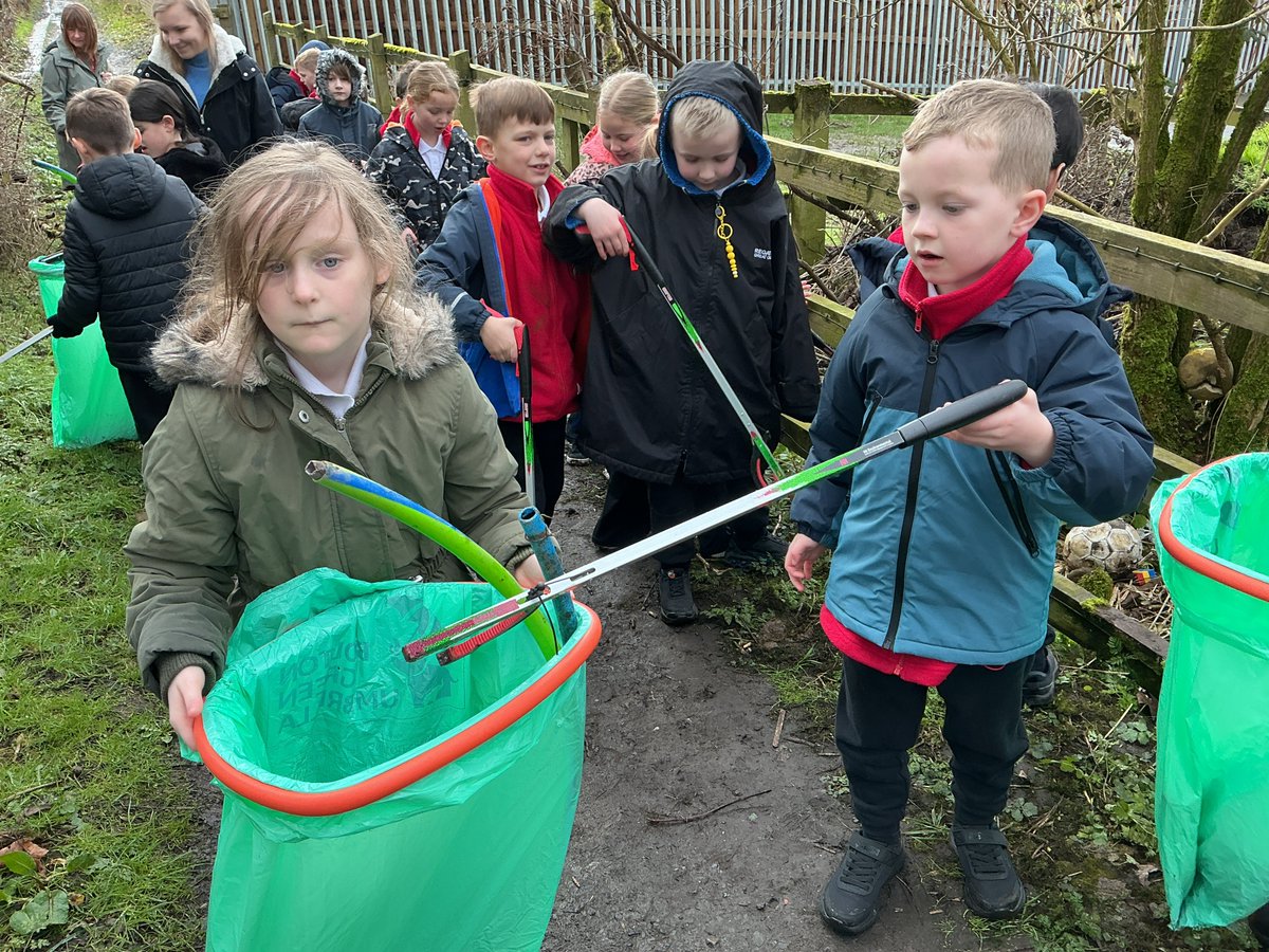 St Saviour CE School tweet media