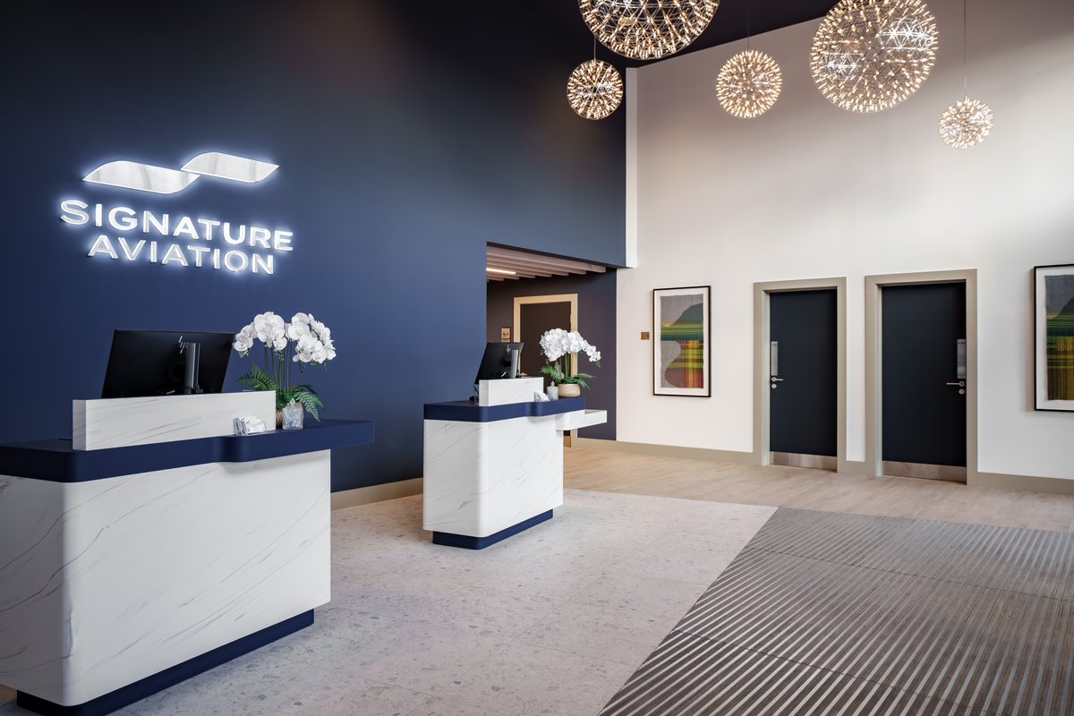 Signature Aviation tweet media