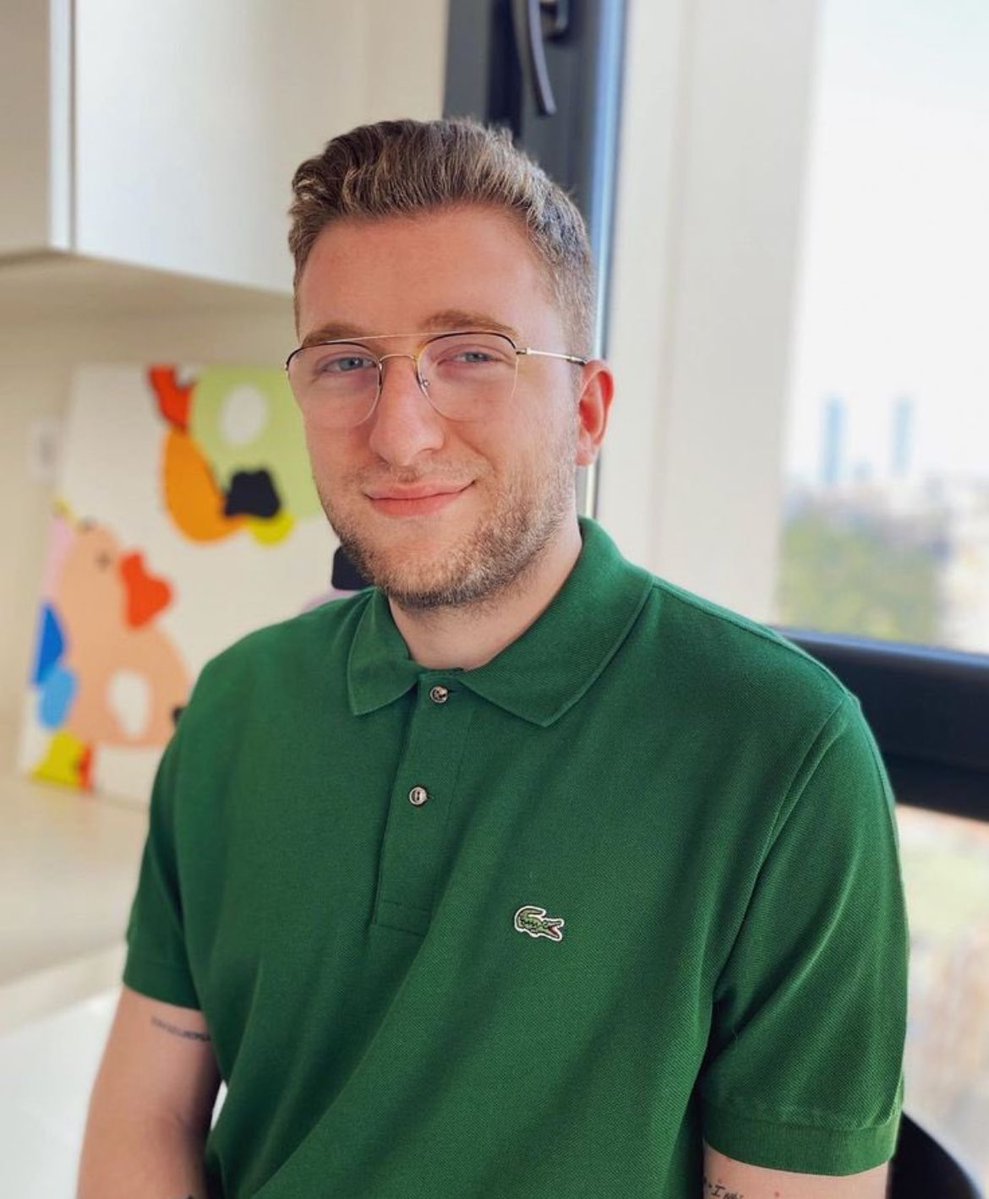 her yerde herkesten goruldu yiyince hissettigimiz kisilik