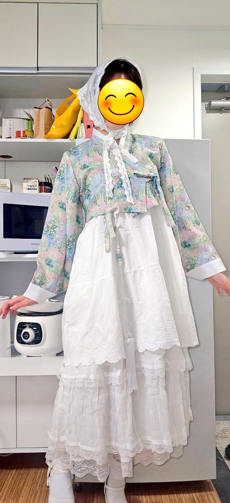 레일브 ° LEIRB tweet media