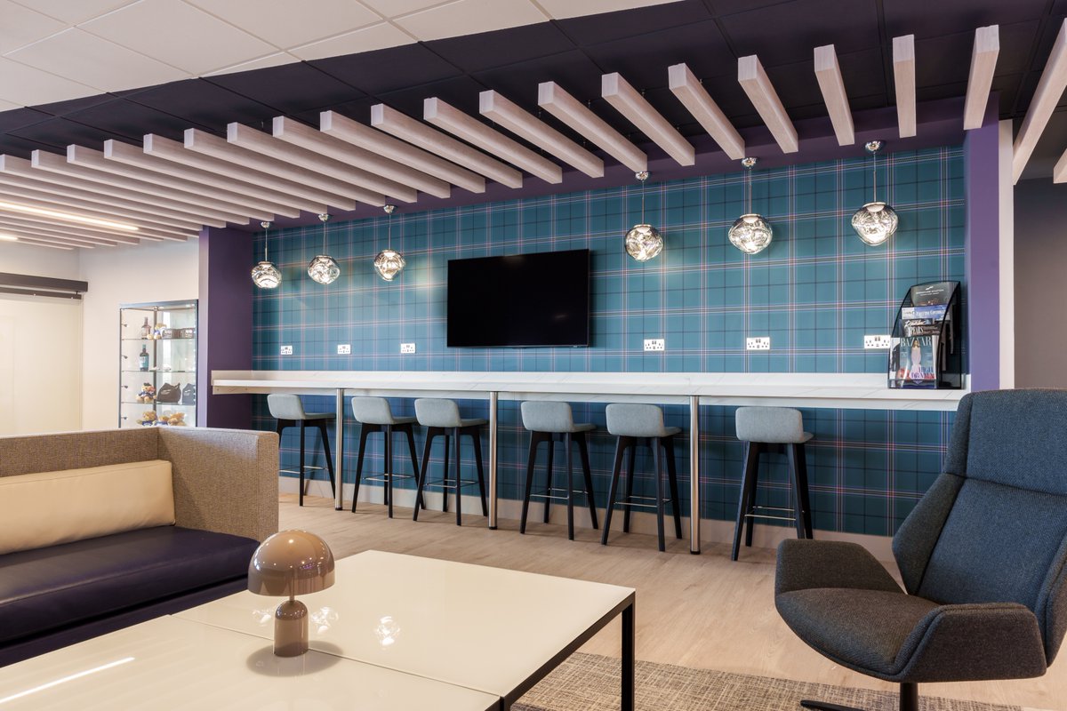 Signature Aviation tweet media