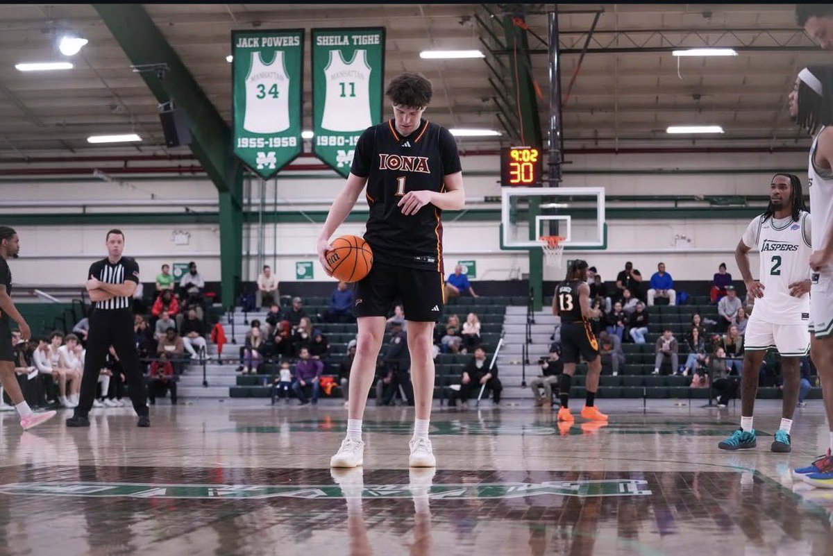 Tobias Bass tweet media