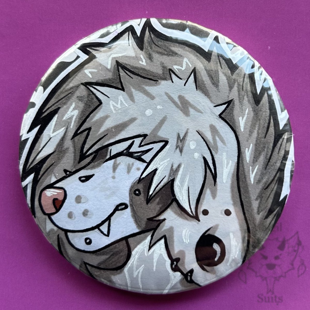 SigilSuits's tweet photo. Matching pins for @z0mbiehugz and their partner!!

#furryart https://t.co/P6HS8gcWQY